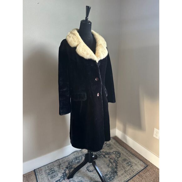 VINTAGE Women's Mid Length Cream Black Center Front Button Fully Lined Fur Coat - Picture 3 of 11
